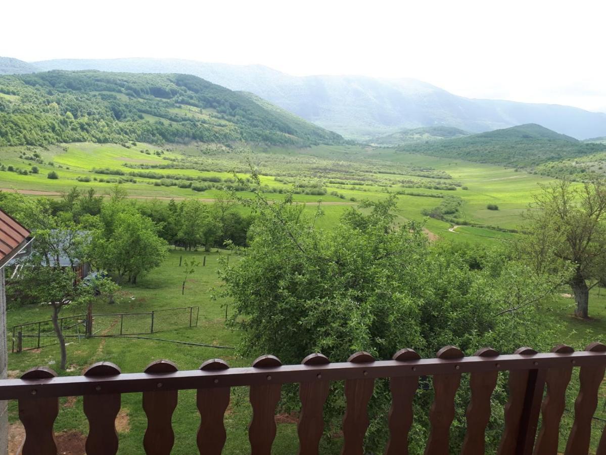 Apartman Nika Otocac Bagian luar foto